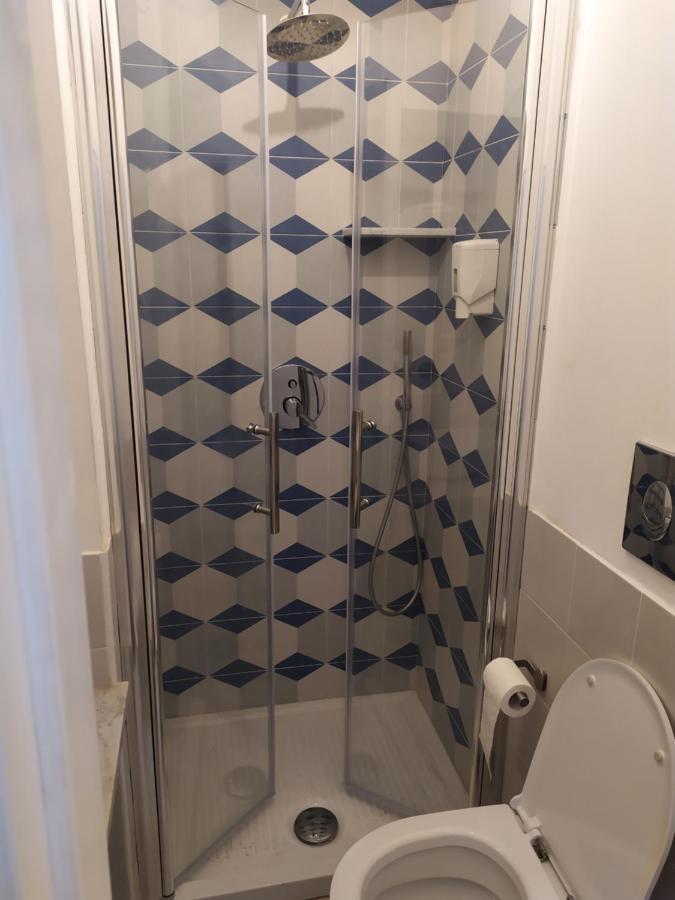 Il Castello Apartment Napoli Ngoại thất bức ảnh