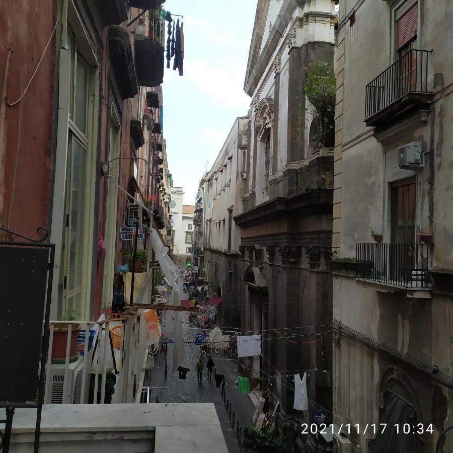 Il Castello Apartment Napoli Ngoại thất bức ảnh