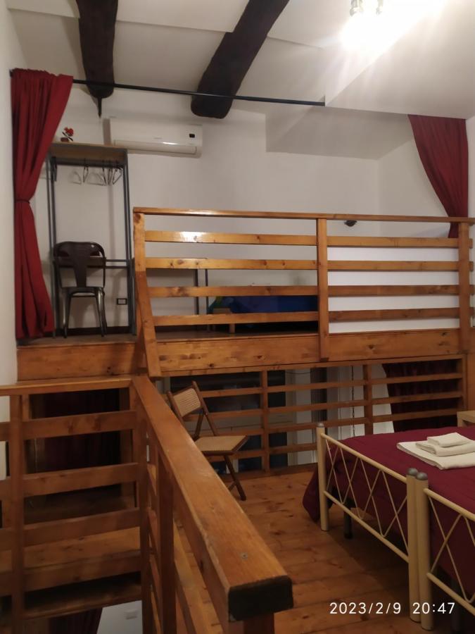 Il Castello Apartment Napoli Ngoại thất bức ảnh