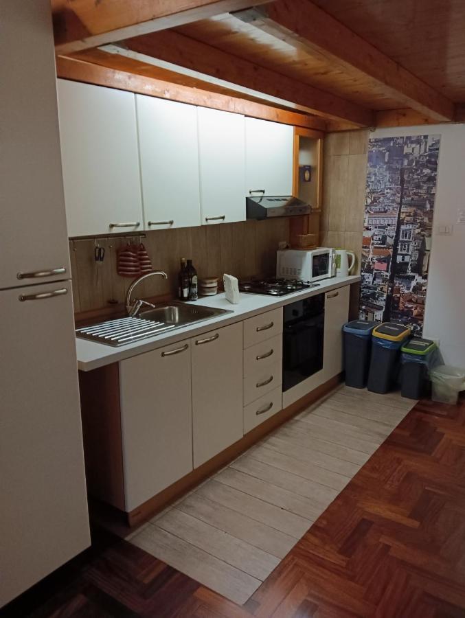 Il Castello Apartment Napoli Ngoại thất bức ảnh